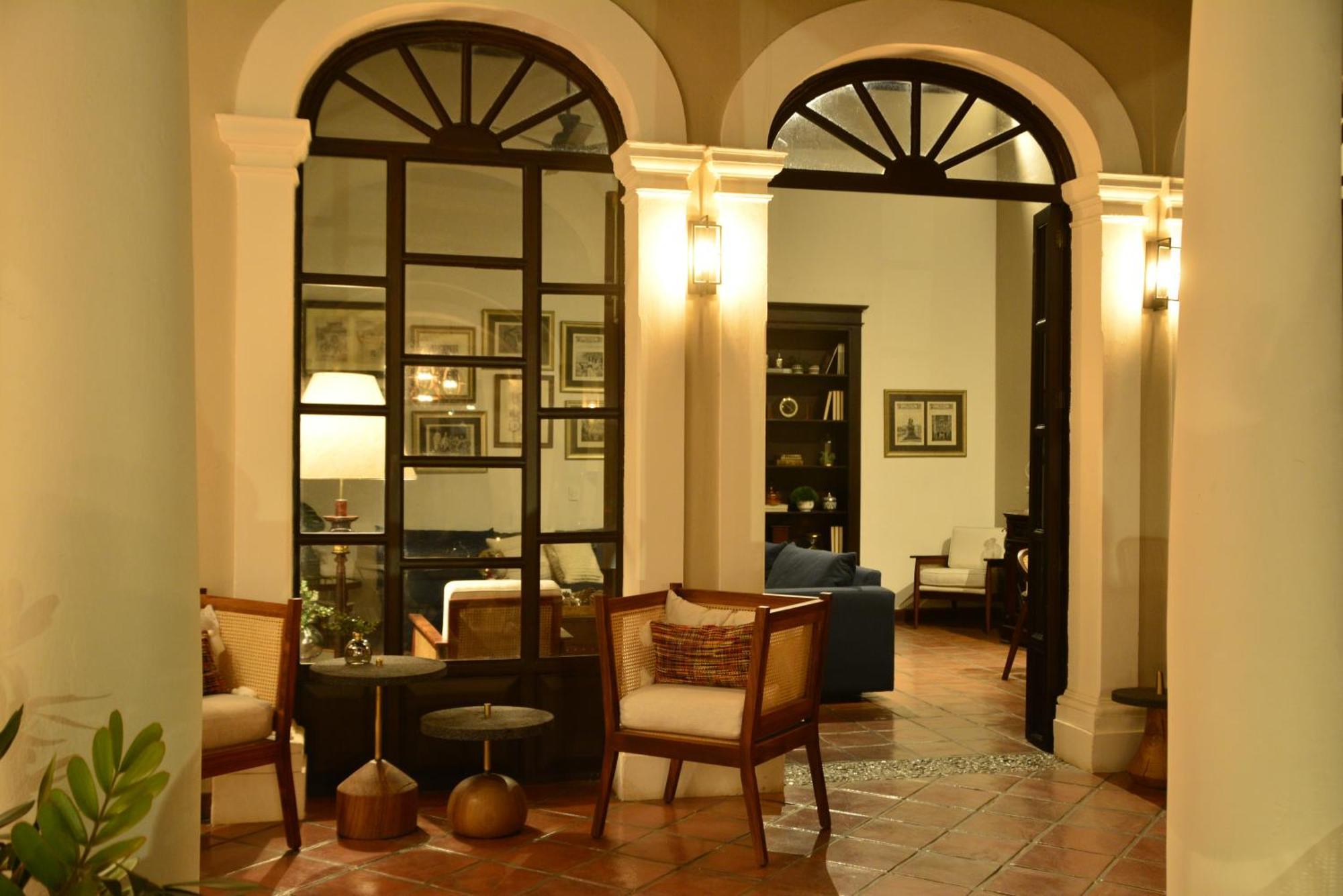Casa Angeles Mascota Hotell Eksteriør bilde